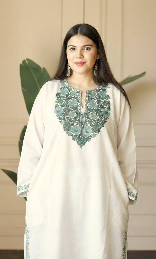 Off White Mint Aari Embroidered Fine Cashmilon Pheran