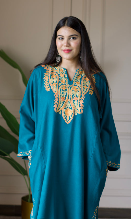 Sea Green Aari Embroidered Fine Cashmilon Pheran