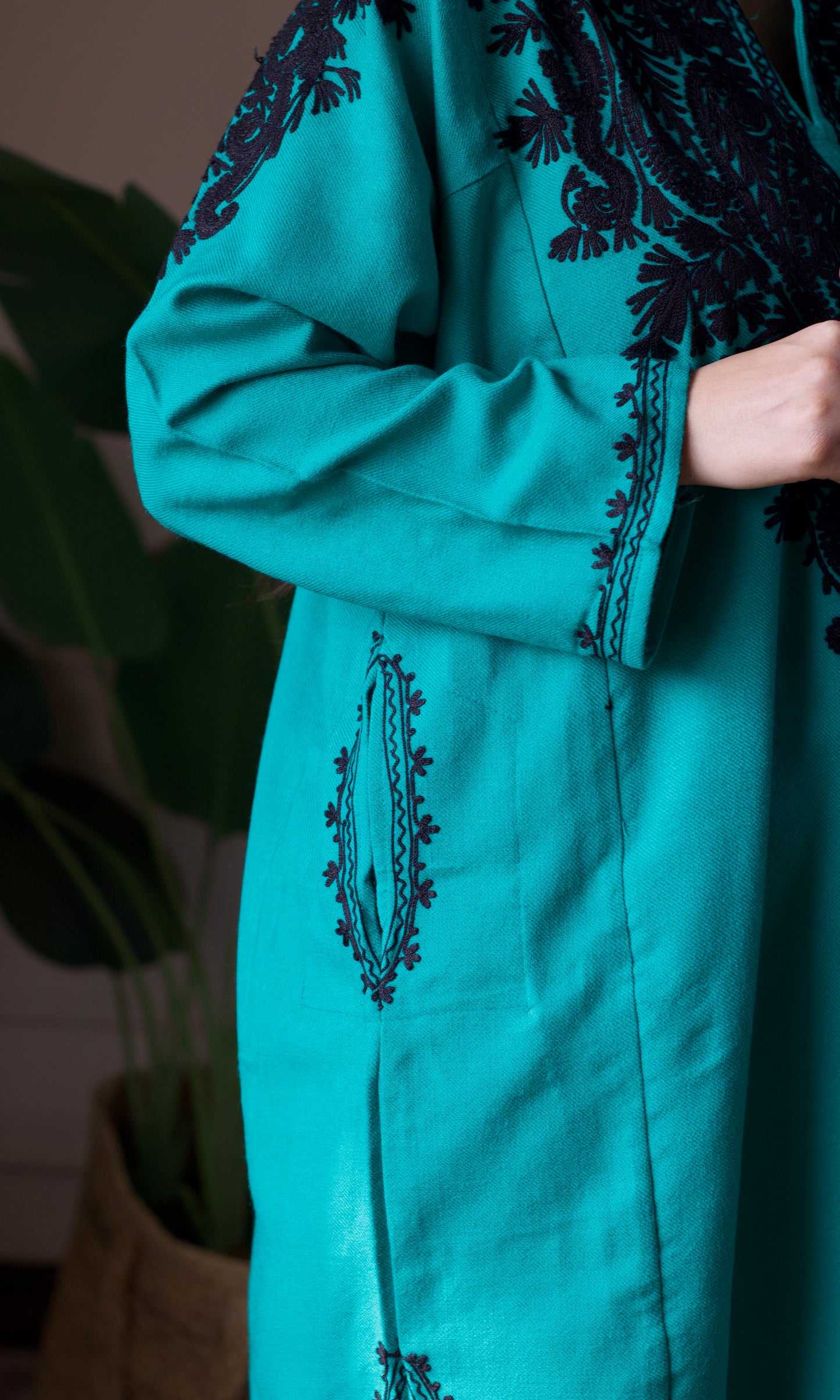 Sea Green Black Bloom Aari Embroidered Fine Cashmilon Pheran