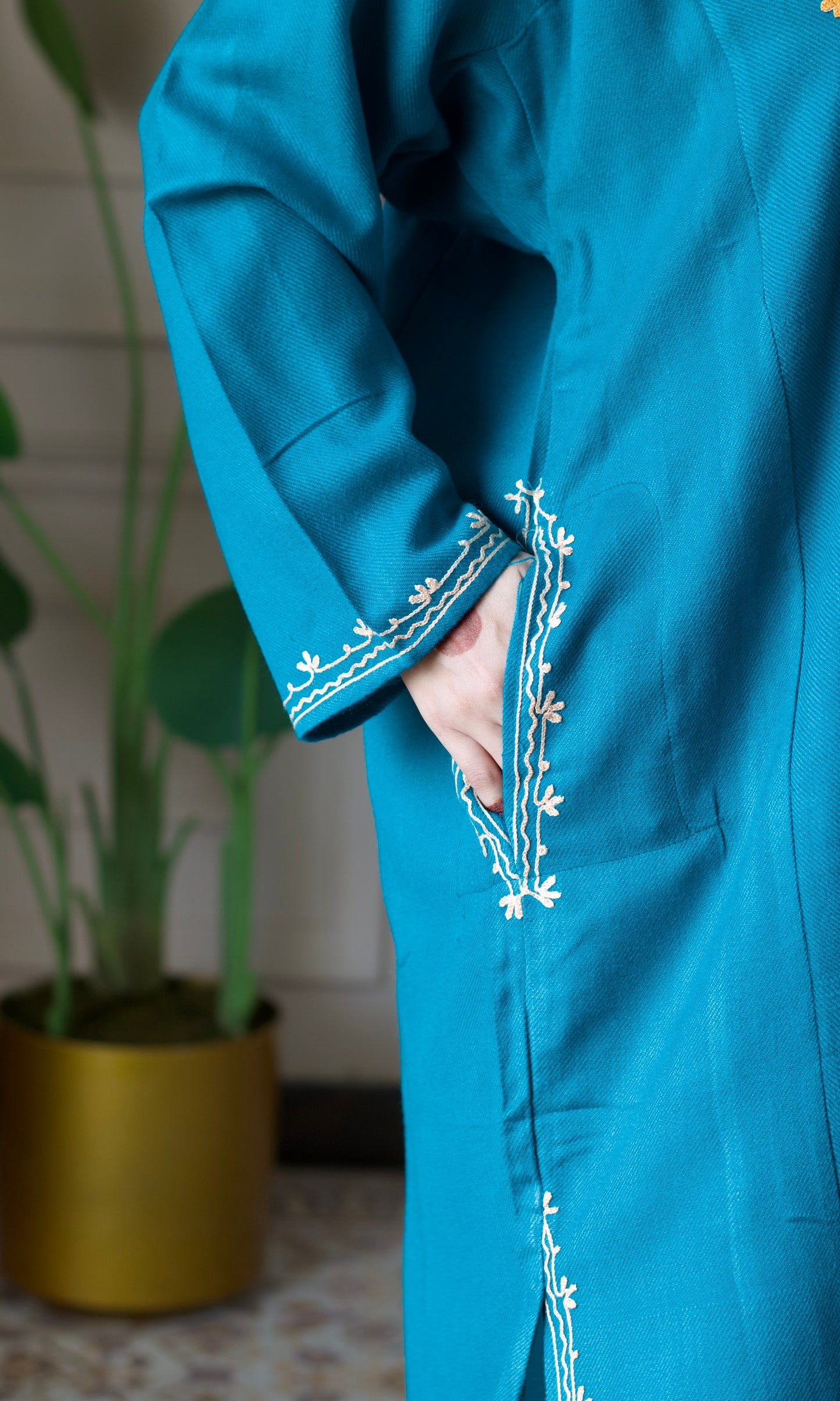 Golden Leaf Aari Embroidered Sea Green Fine Cashmilon Pheran