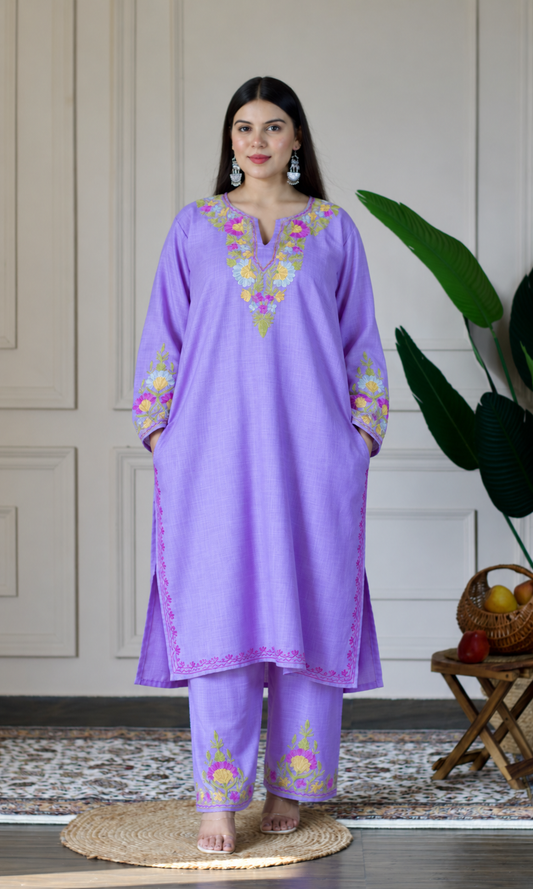 Lavender Kashmiri Aari Embroidered Kurta Set