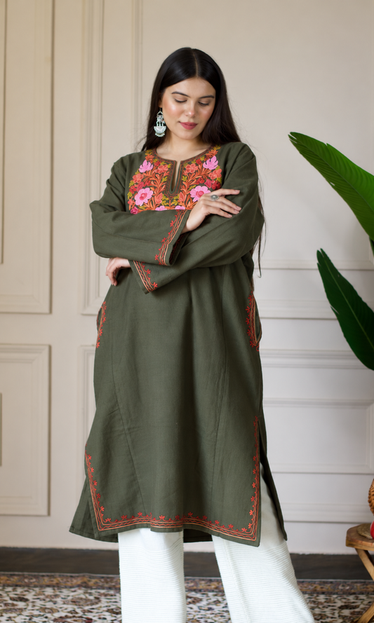 Dark Olive Blush Aari Embroidered Fine Cashmilon Pheran