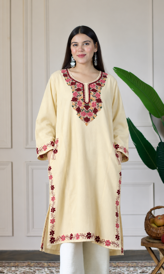 Pastel Yellow Bloom Aari Embroidered Fine Cashmilon Pheran