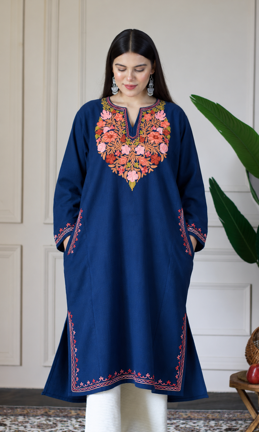 Blue Rose Bloom Aari Embroidered Fine Cashmilon Pheran