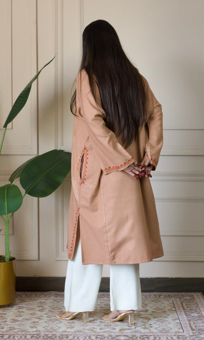 Blush Glow Aari Embroidered Fine Cashmilon Pheran