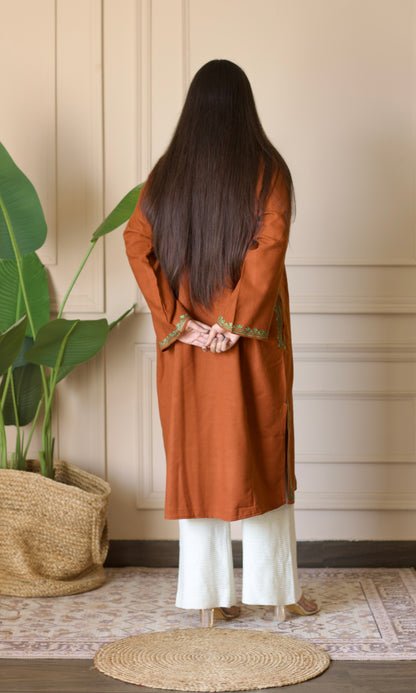 Rust Meadow Aari Embroidered Fine Cashmilon Pheran