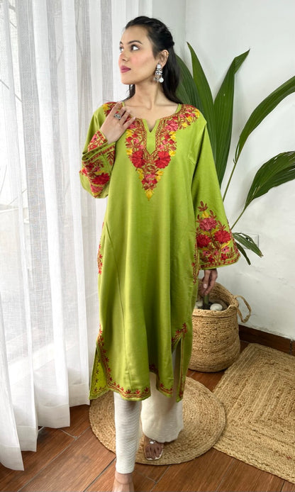 Parrot Green Bliss Pink Aari Embroidered Fine Cashmilon Pheran