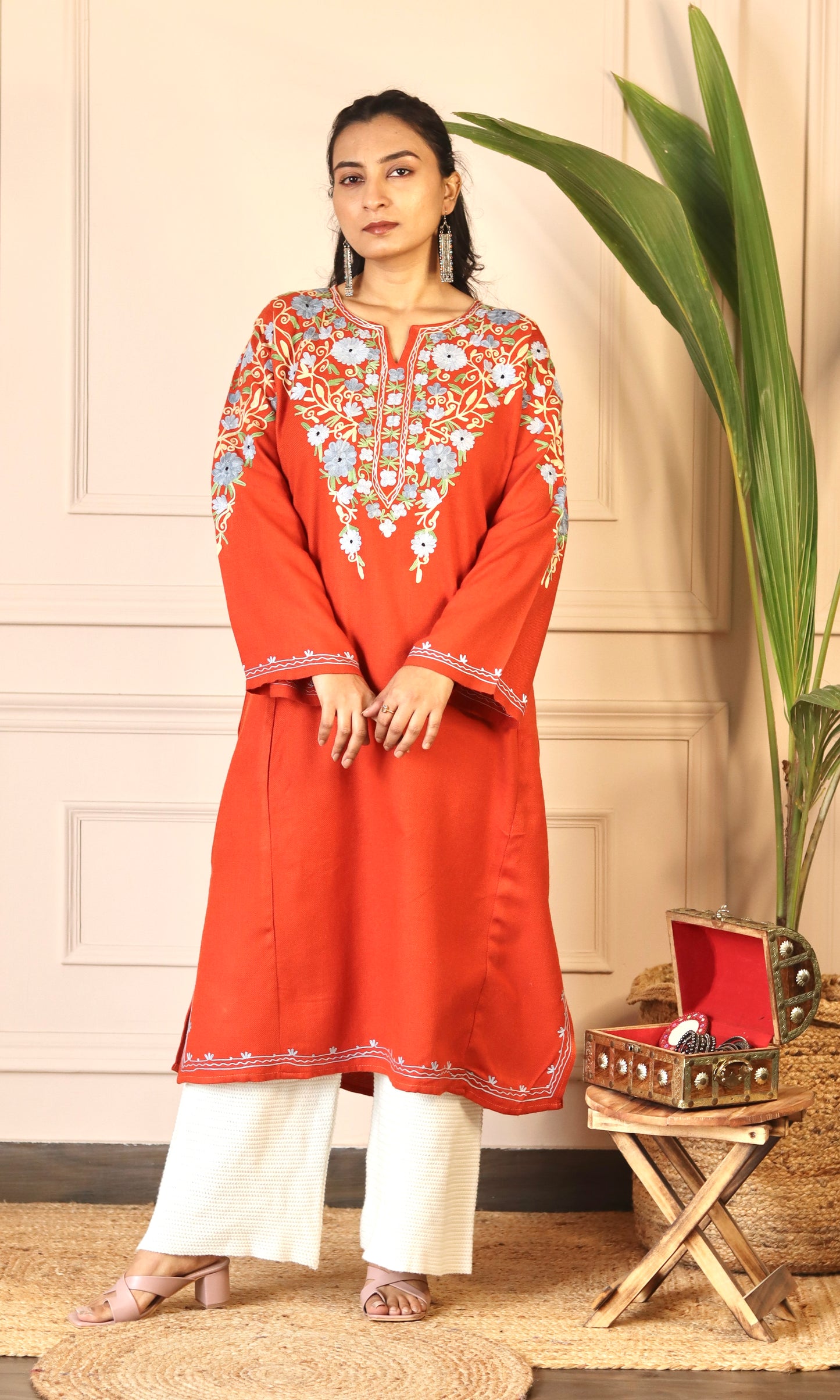 Crimson Red Aari Embroidered Fine Cashmilon Pheran