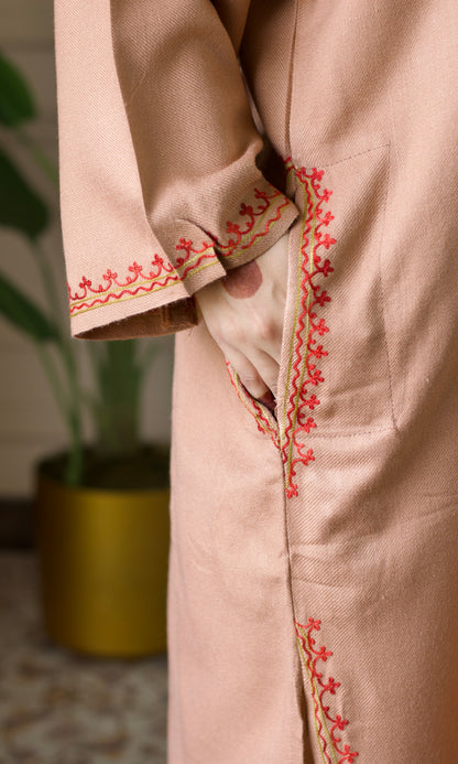 Blush Glow Aari Embroidered Fine Cashmilon Pheran