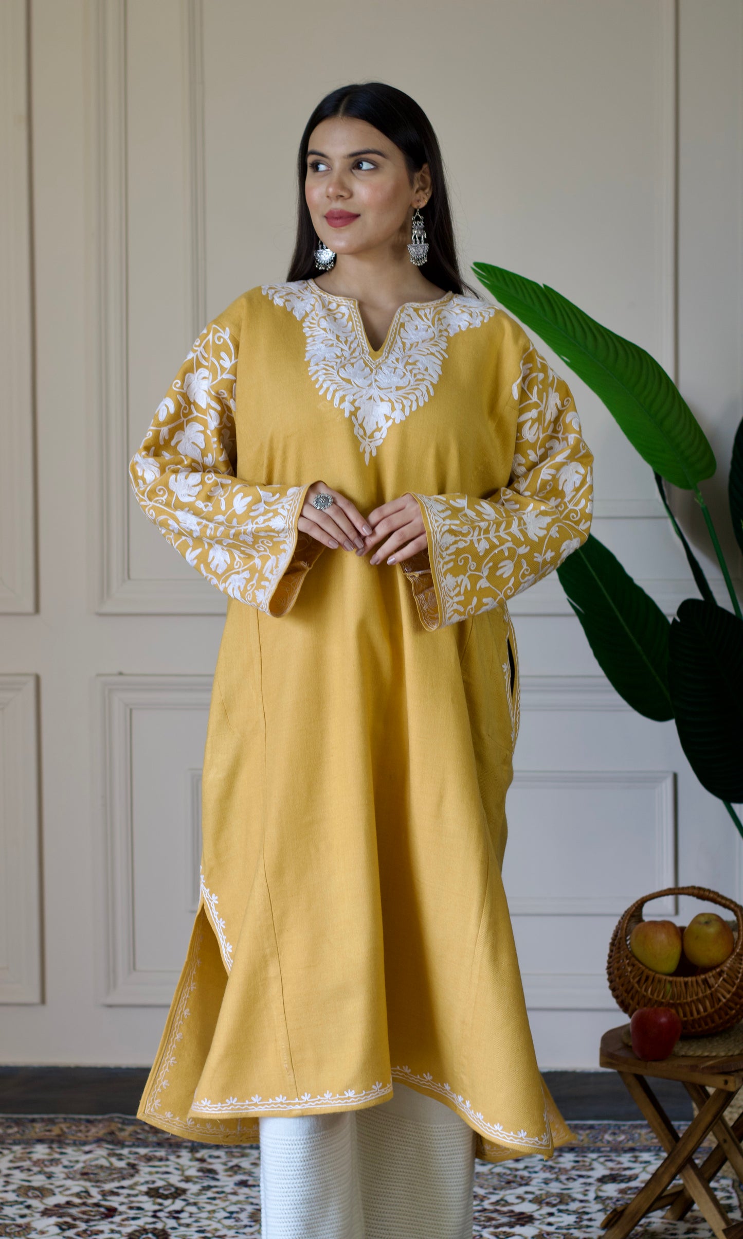 Yellow Cashmilon Pheran with White Aari Embroidery