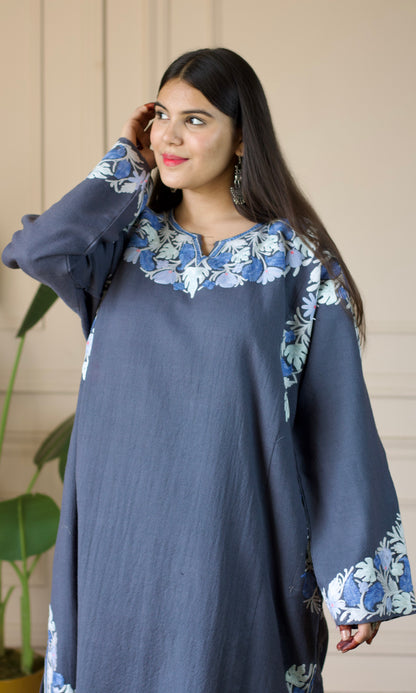 Grey Aari Embroidered Wool Pheran