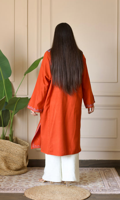 Red Blue Bliss Aari Embroidered Fine Cashmilon Pheran