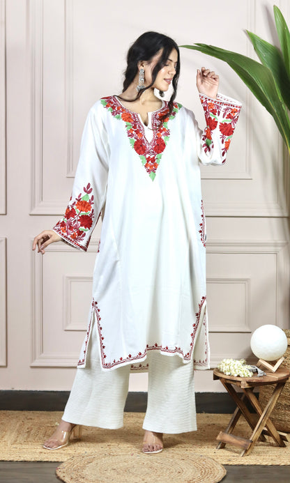 Crimson Bloom White Aari Embroidered Fine Cashmilon Pheran