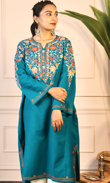 Deep Sea Aari Embroidered Fine Cashmilon Pheran