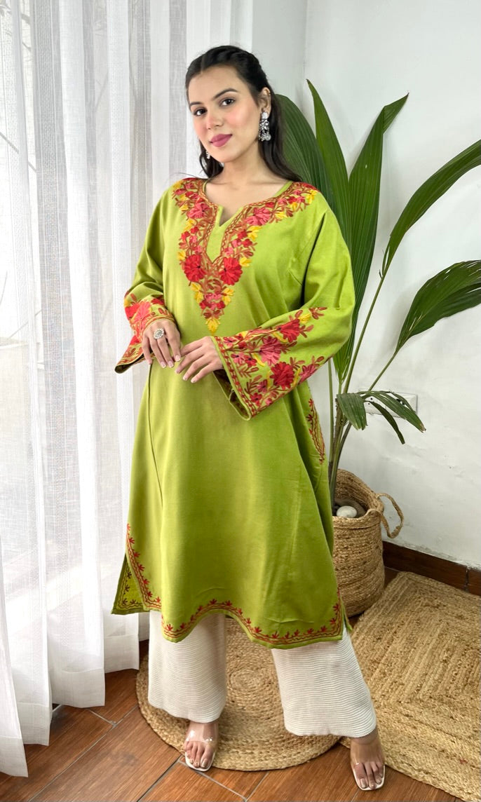 Parrot Green Bliss Pink Aari Embroidered Fine Cashmilon Pheran