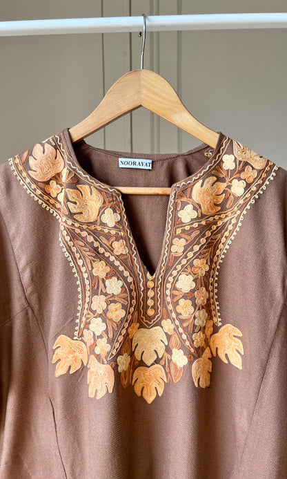 Brown Aari Embroidered Fine Cashmilon Pheran