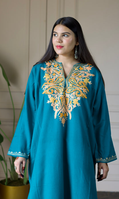 Golden Leaf Aari Embroidered Sea Green Fine Cashmilon Pheran