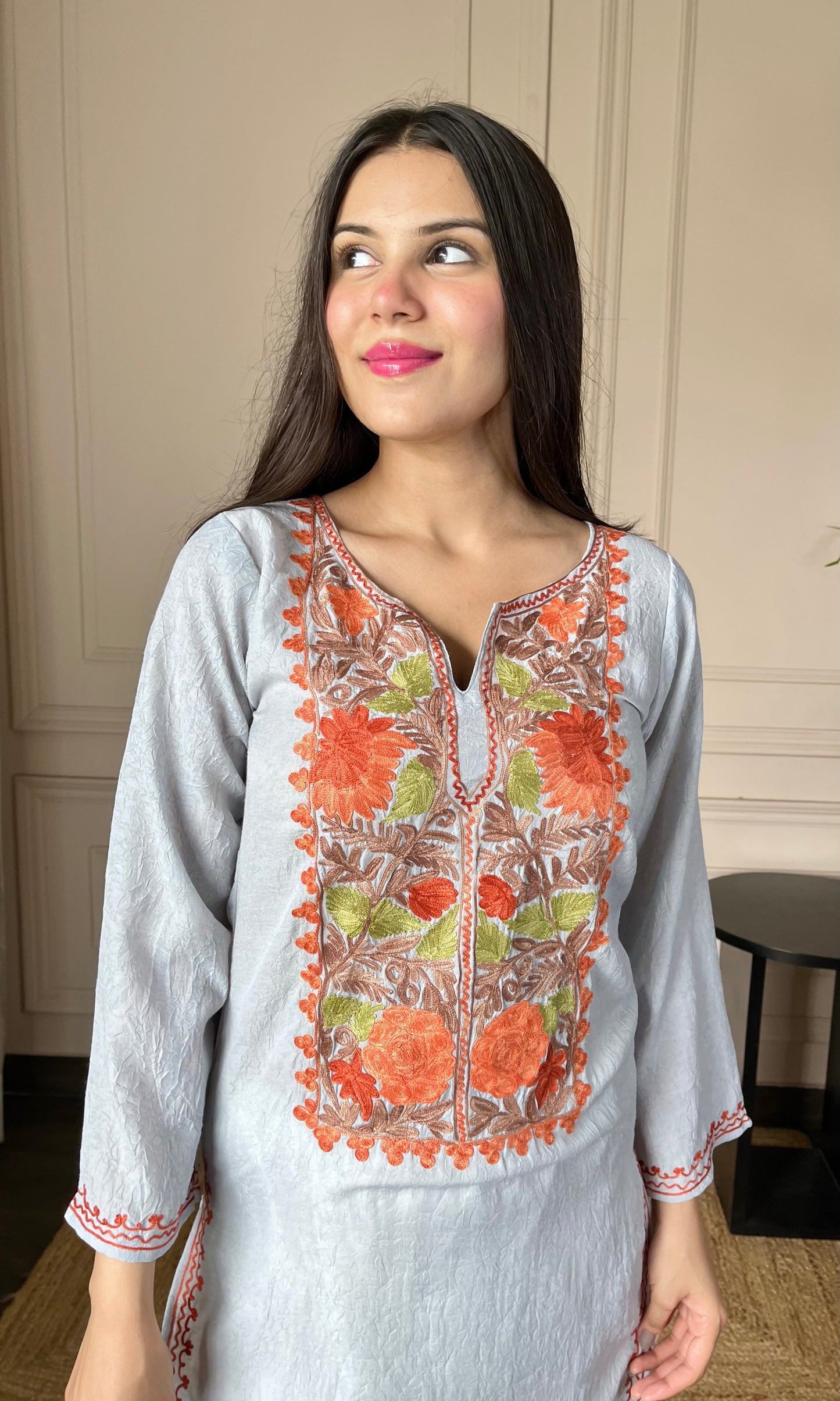 Grey Aari Embroidered Crushed Cotton Kurti