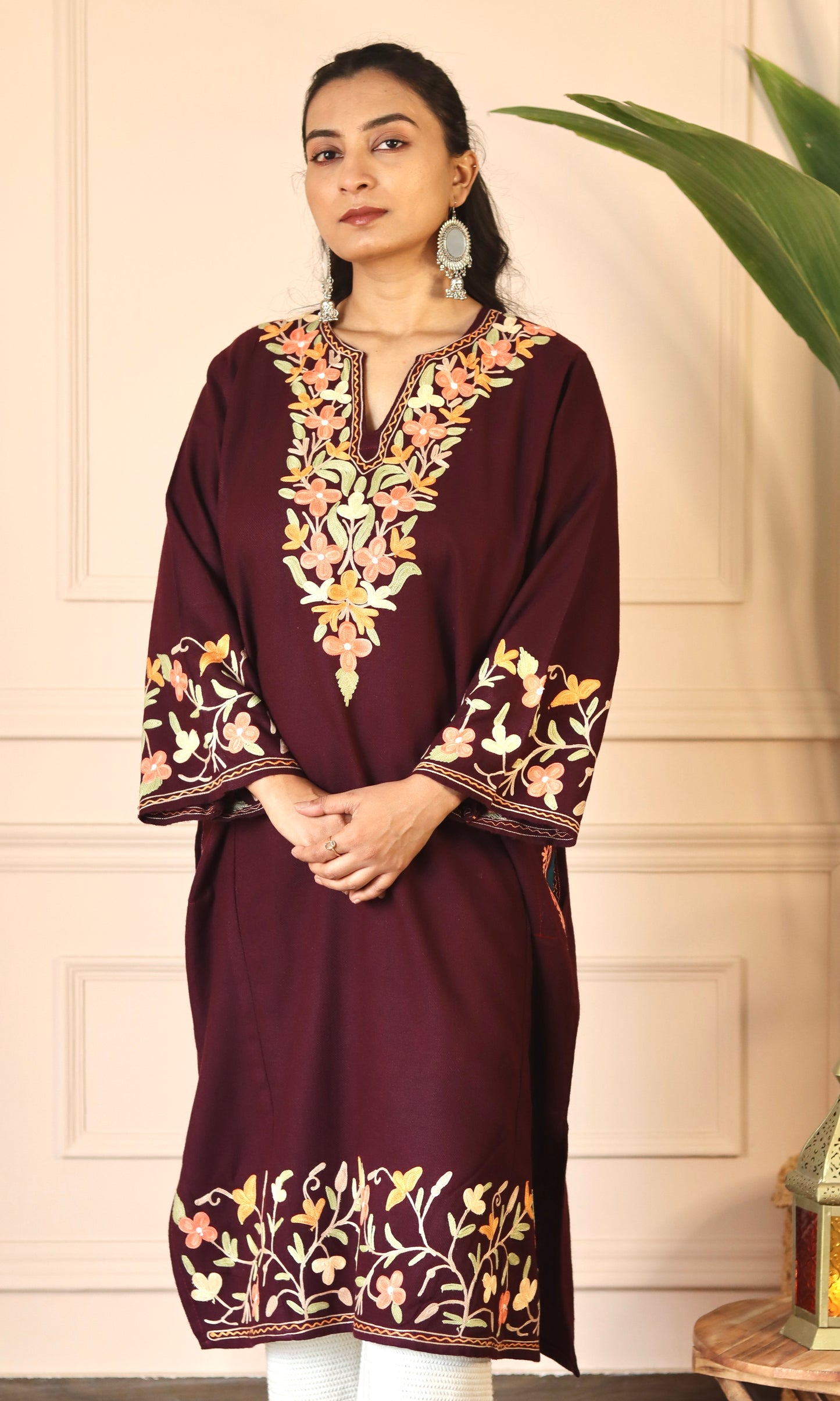 Wine Aari Embroidered Fine Cashmilon Pheran