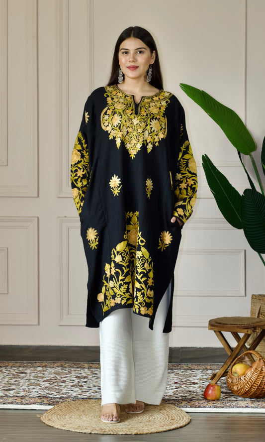 Black Aari Embroidered Wool Pheran