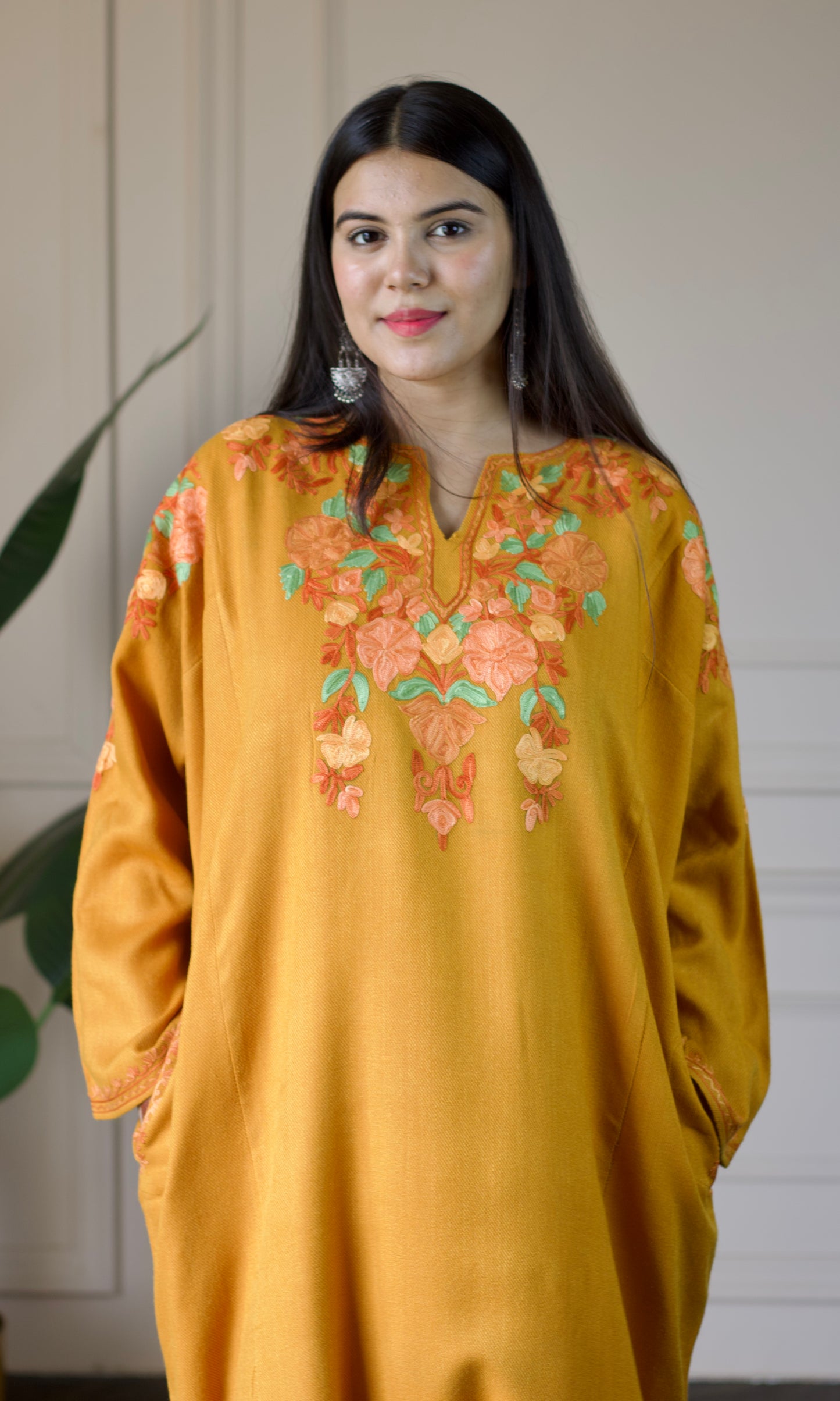 Saffron Bloom Aari Embroidered Mustard Fine Cashmilon Pheran
