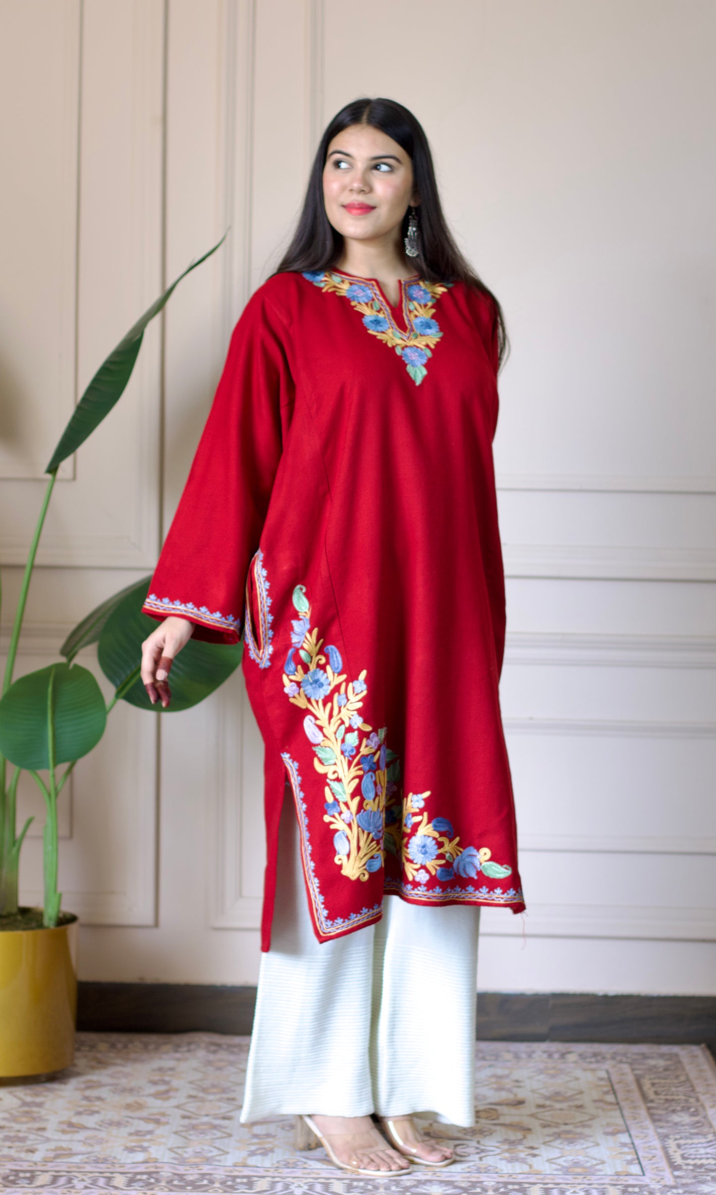 Ruby Bloom Aari Embroidered Fine Cashmilon Pheran