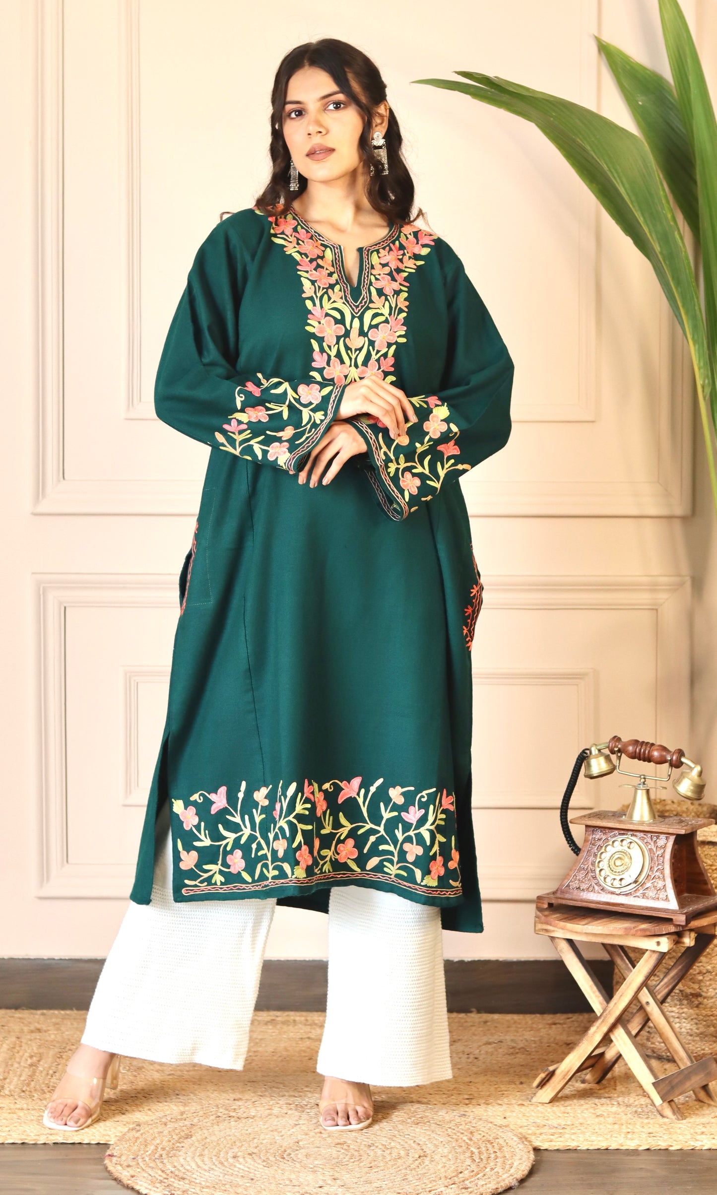 Bottle Green Aari Embroidered Fine Cashmilon Pheran