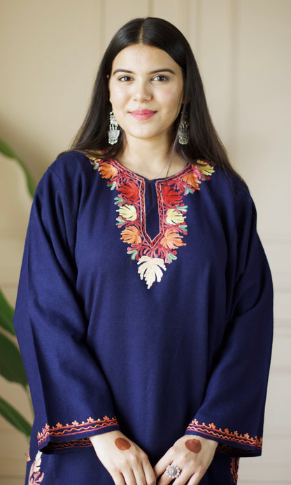Evening Hues Aari Embroidered Navy Fine Cashmilon Pheran