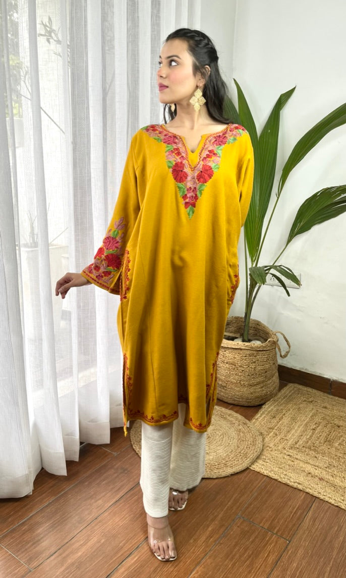 Mustard Bloom Pink Aari Embroidered Fine Cashmilon Pheran