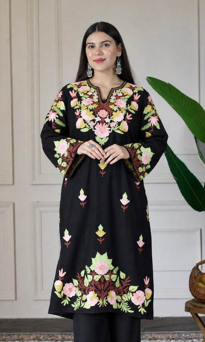 Black Kashmiri Aari Embroidered Kurta Set