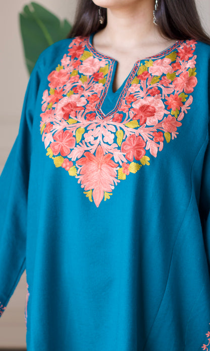 Sea Green Blossom Aari Embroidered Fine Cashmilon Pheran