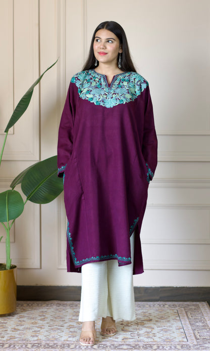 Plum Glow Aari Embroidered Fine Cashmilon Pheran