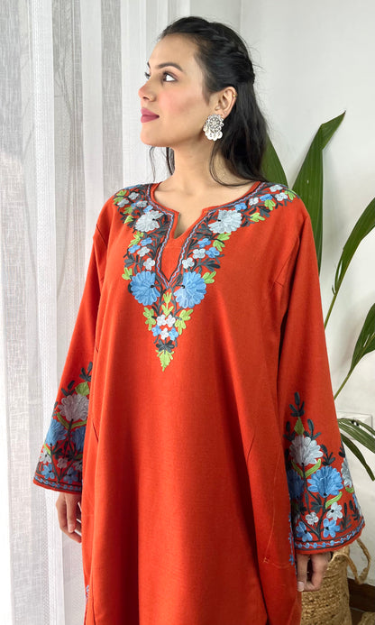 Rustic Charm Blue Aari Embroidered Fine Cashmilon Pheran