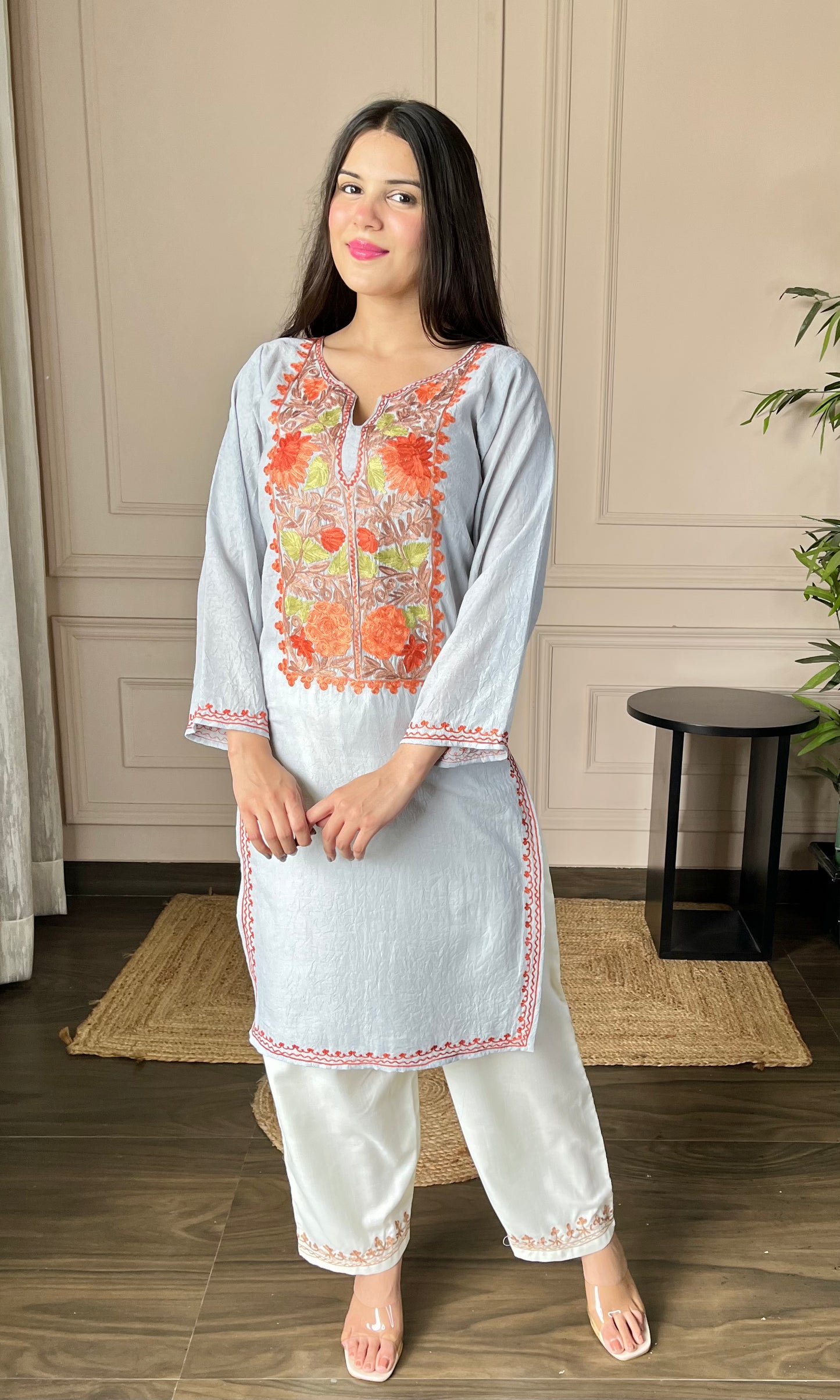 Grey Aari Embroidered Crushed Cotton Kurti