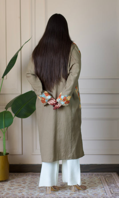 Beige Aari Embroidered Wool Pheran