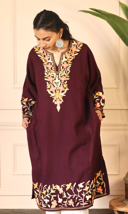 Wine Aari Embroidered Fine Cashmilon Pheran