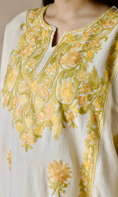 Ivory Bloom Yellow Aari Embroidered Wool Pheran