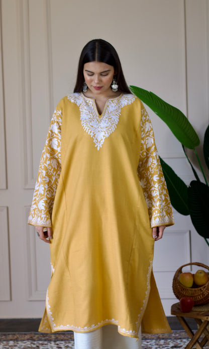 Yellow Cashmilon Pheran with White Aari Embroidery