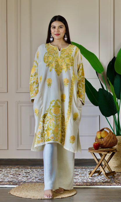 Ivory Bloom Yellow Aari Embroidered Wool Pheran