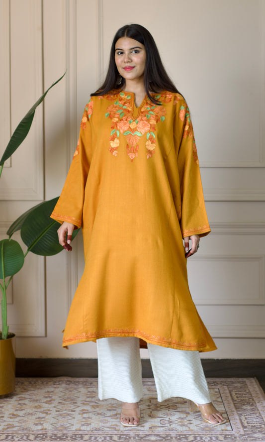 Saffron Bloom Aari Embroidered Mustard Fine Cashmilon Pheran