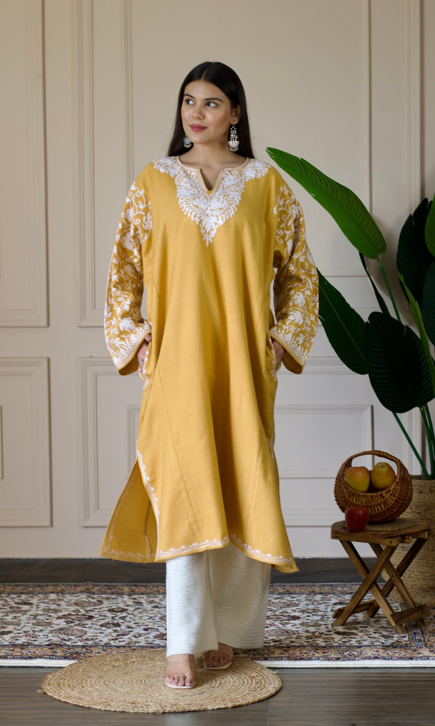 Yellow Cashmilon Pheran with White Aari Embroidery