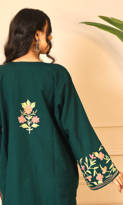 Bottle Green Aari Embroidered Fine Cashmilon Pheran