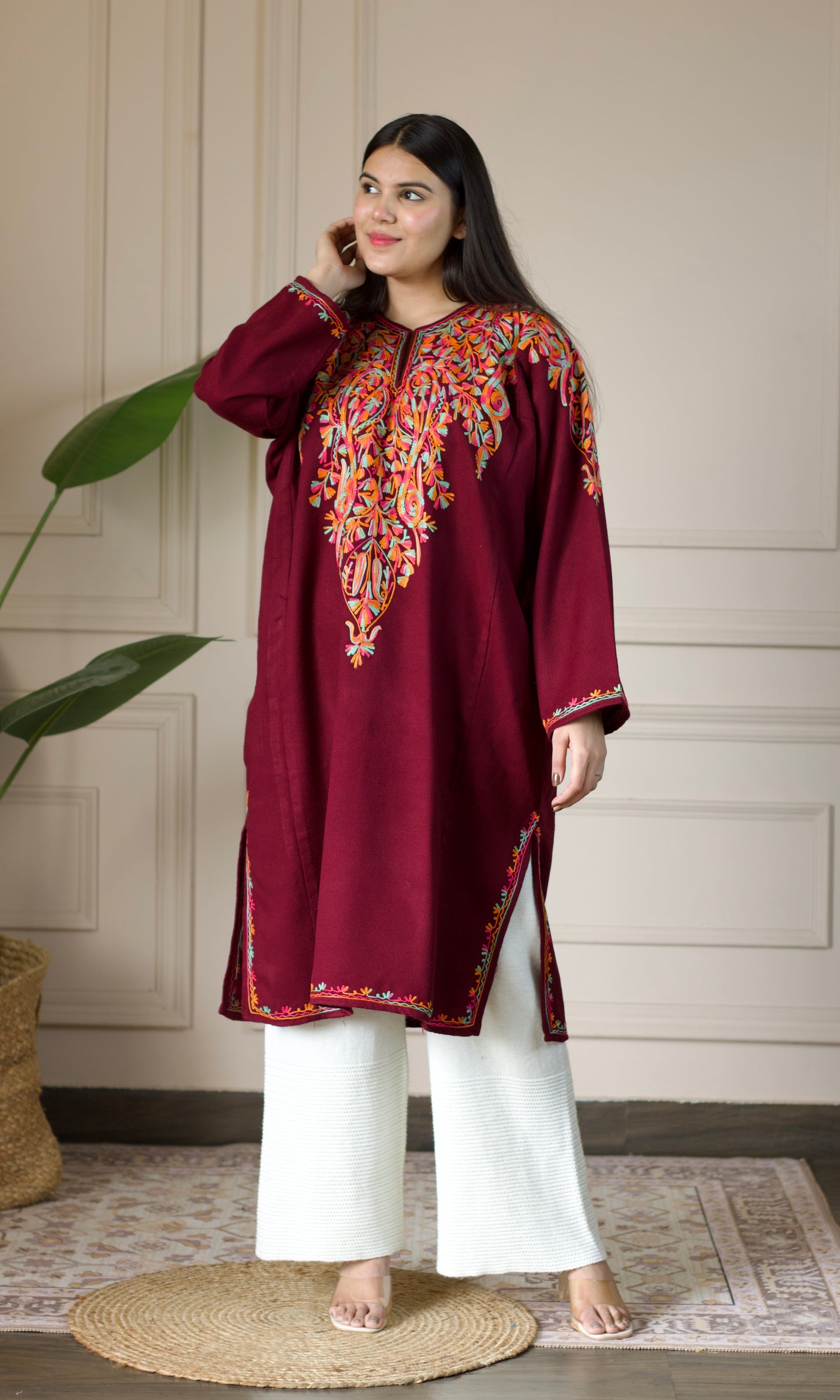 Deep Wine Multi Bloom Aari Embroidered Fine Cashmilon Pheran