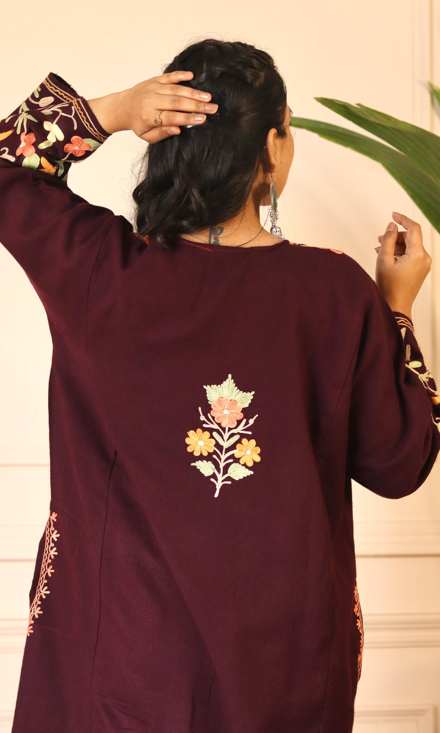 Wine Aari Embroidered Fine Cashmilon Pheran