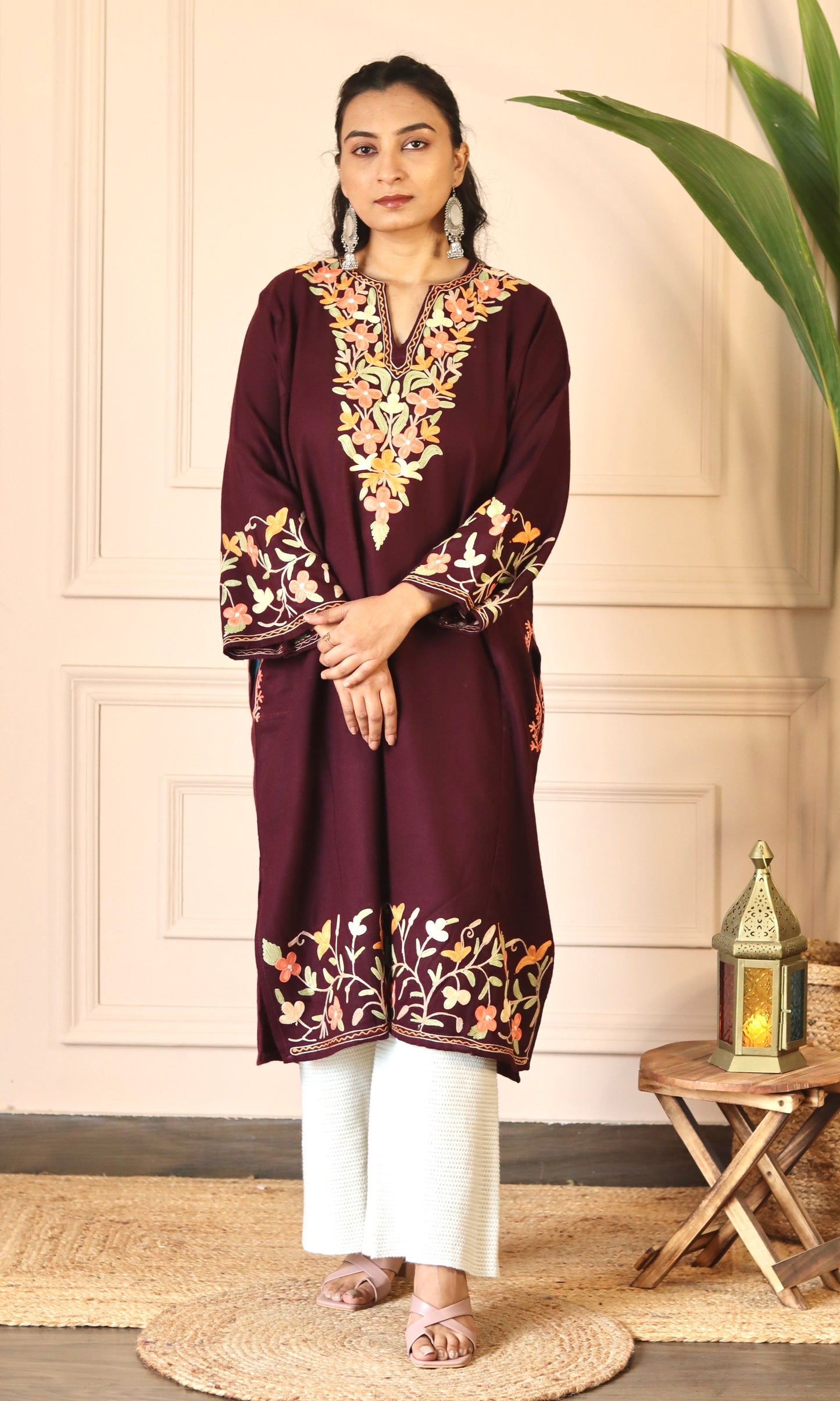 Wine Aari Embroidered Fine Cashmilon Pheran