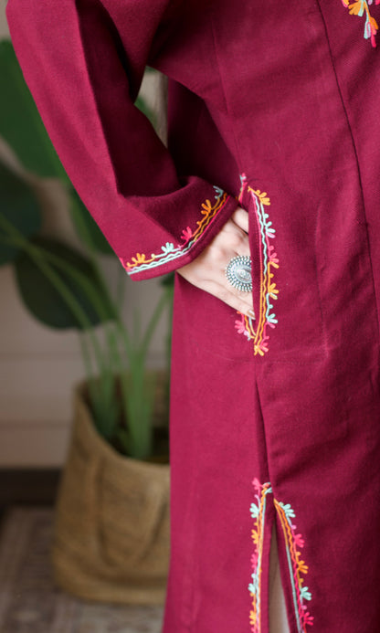 Deep Wine Multi Bloom Aari Embroidered Fine Cashmilon Pheran