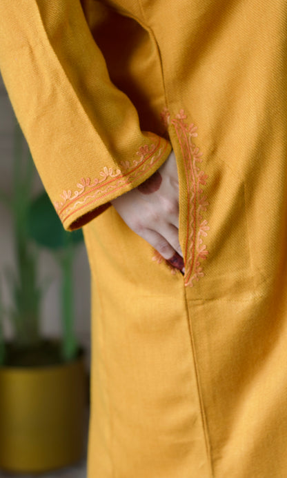 Saffron Bloom Aari Embroidered Mustard Fine Cashmilon Pheran