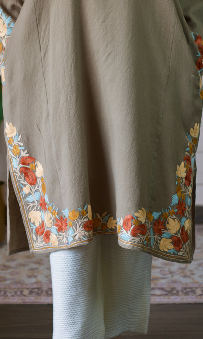 Beige Aari Embroidered Wool Pheran