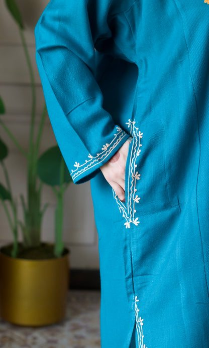 Golden Leaf Aari Embroidered Sea Green Fine Cashmilon Pheran