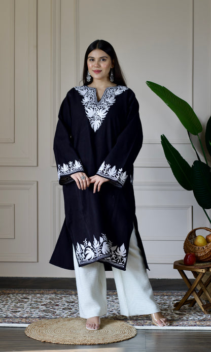 Black Cashmilon Pheran with White Aari Embroidery